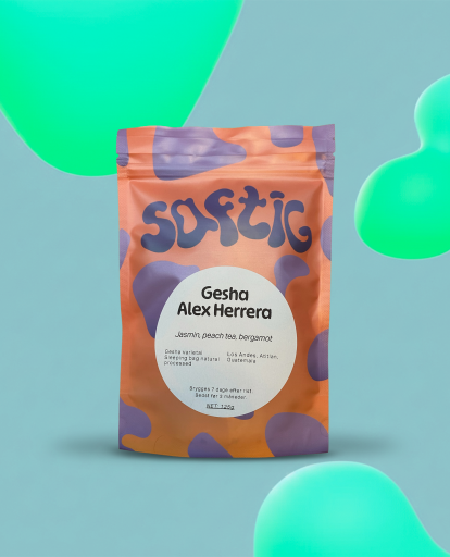 Alex Herrera - Gesha, Sleeping Bag Natural