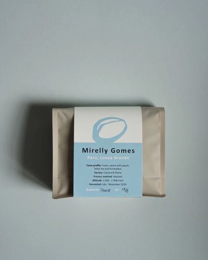 Peru - Mirelly Gomes